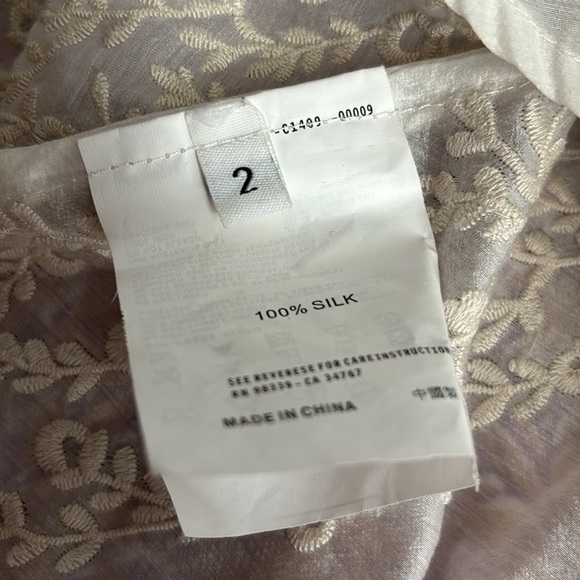 Purchased in Hungary white lace top - Picture 6 of 6